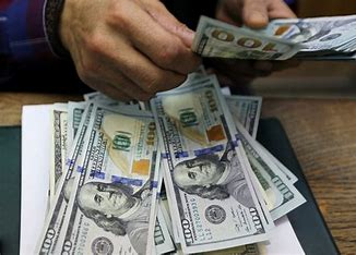 سعر صرف الدولار في العراق ليوم الأربعاء
