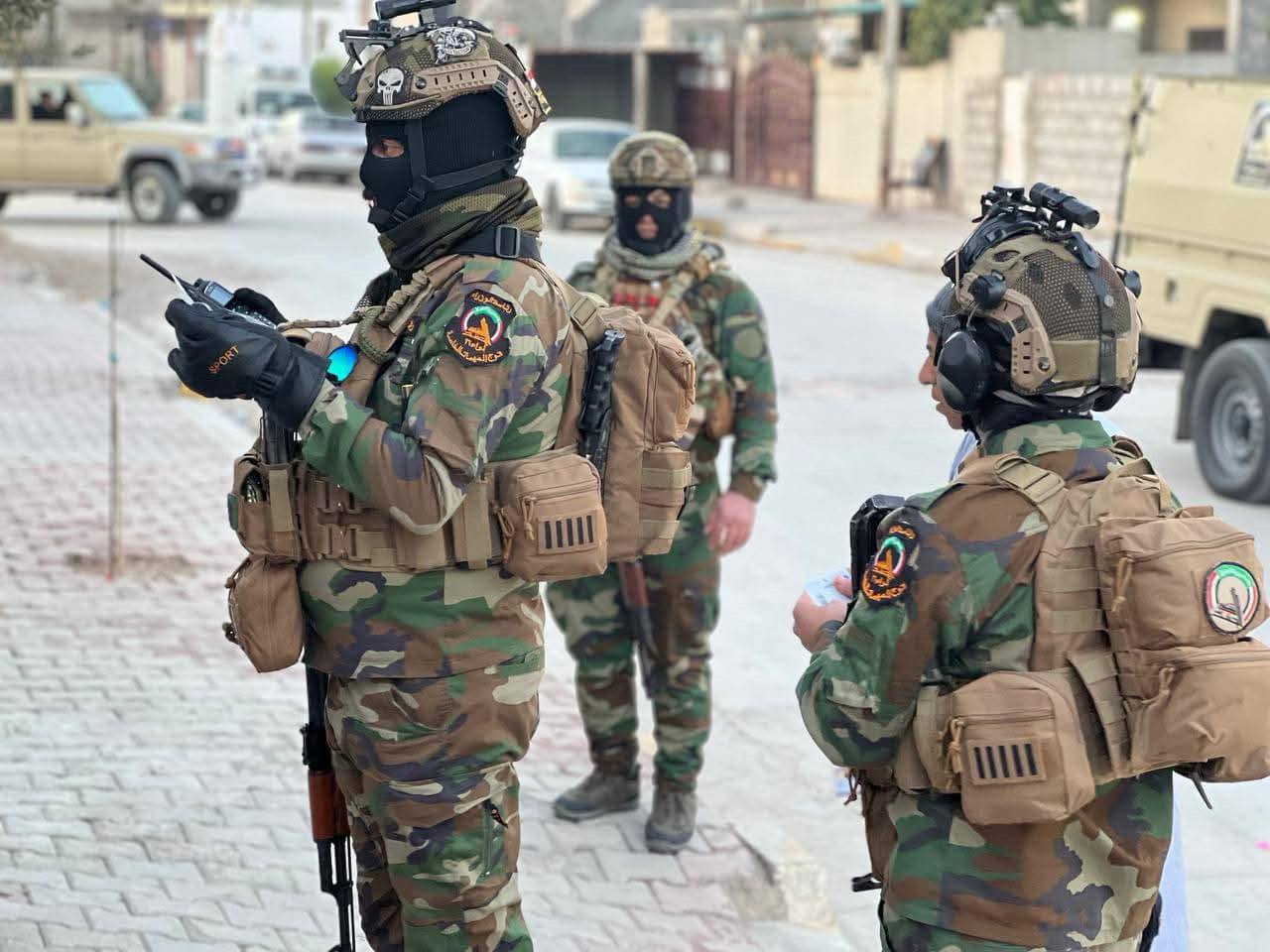 الحشد يعتقل عنصر من "داعش" في نينوى (صورة)
