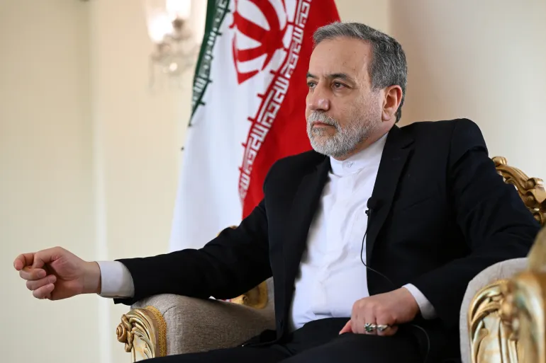 طهران: لم يُطلب منا وقف التخصيب نهائياً