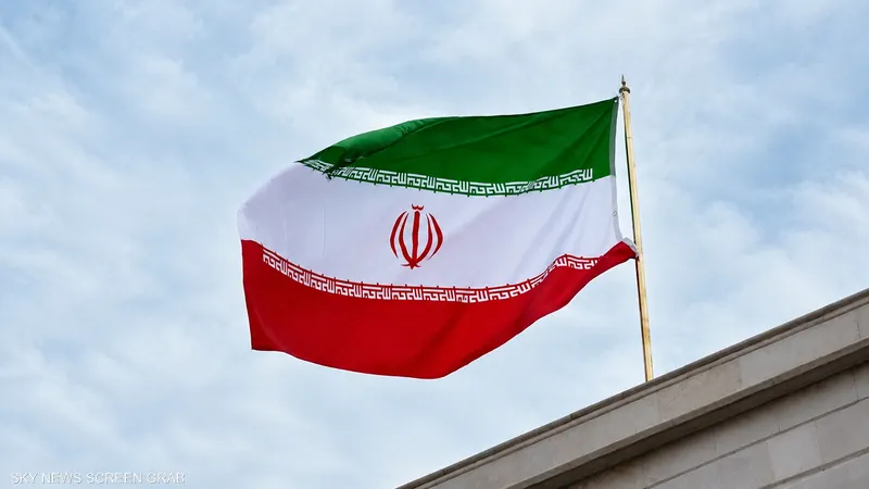 إيران: لن نميّز بين نتنياهو وترامب