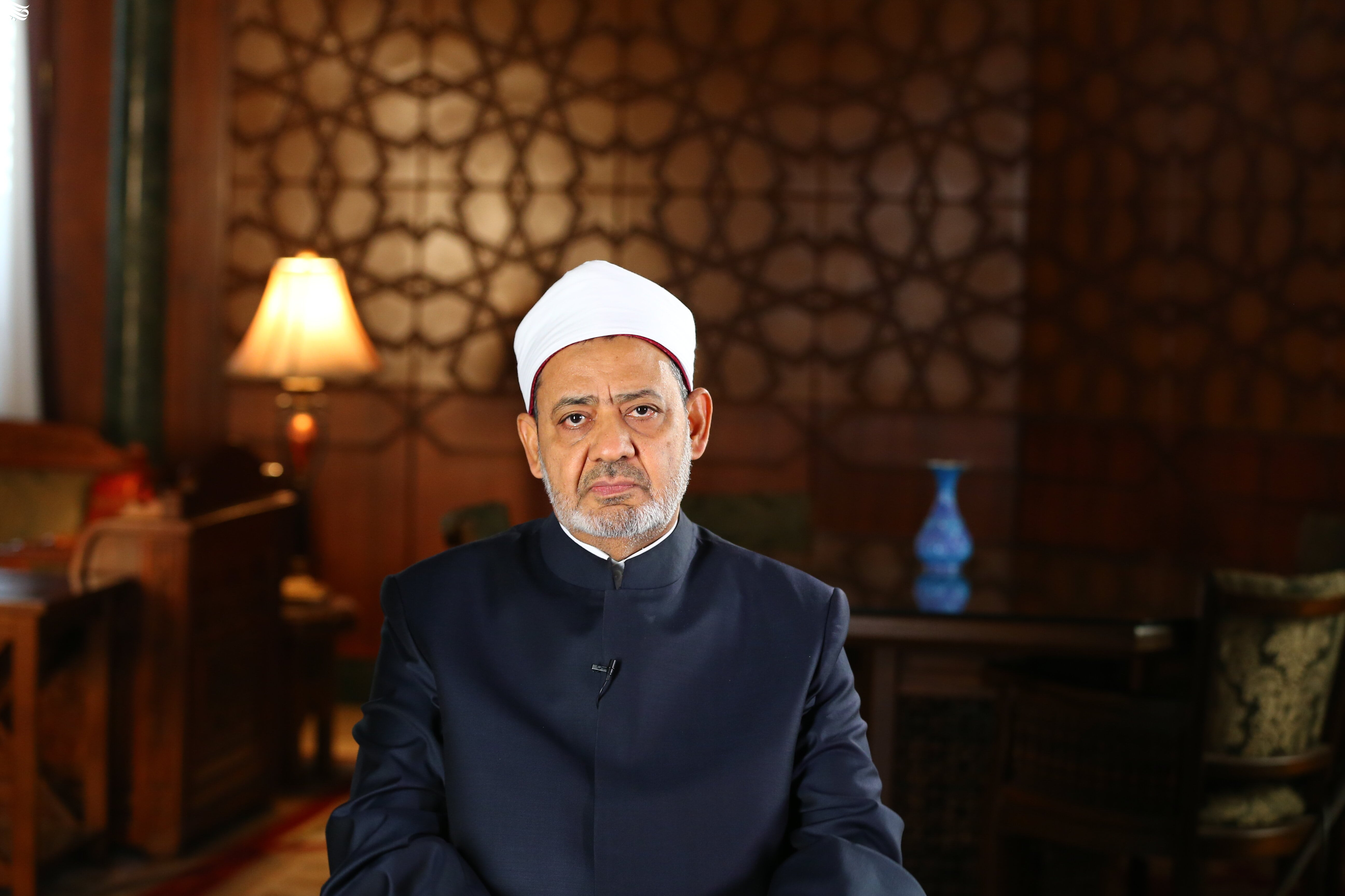 الحوثيون يرحبون بدعوة شيخ الأزهر