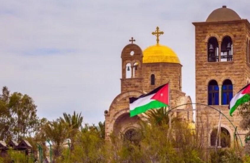7 قتلى بهجوم مسلح على كنيسة في الكرك جنوب الأردن